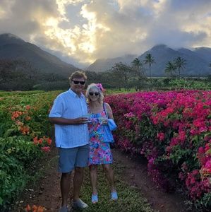 Meet your Posher, Laurie